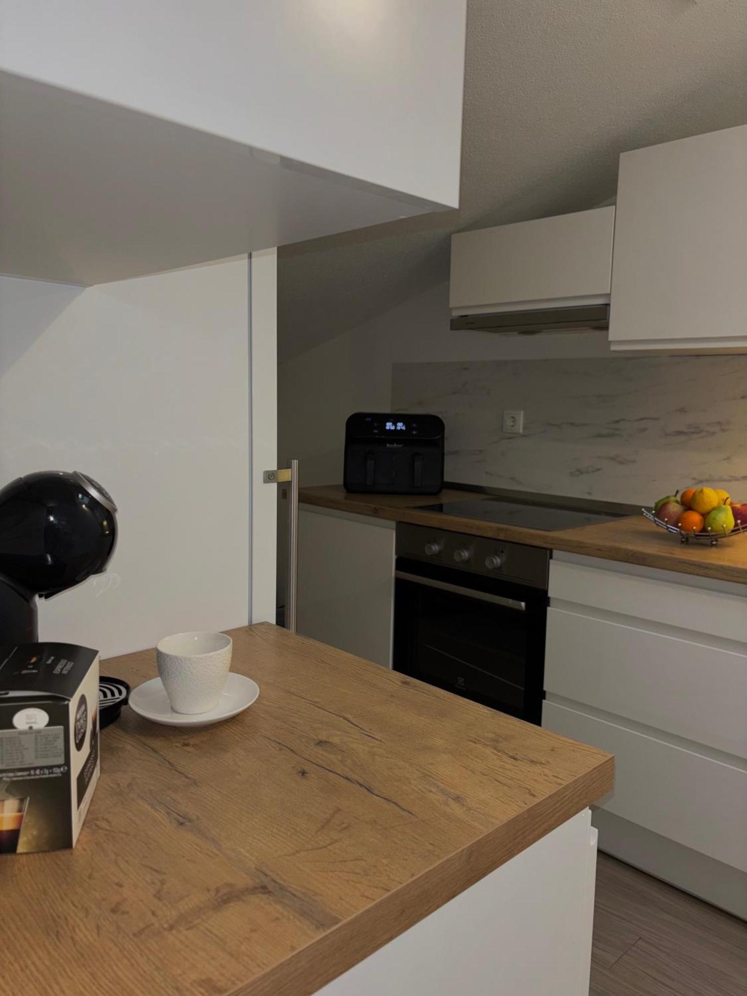 Apartman Sunny Vacay Kaštela Eksteriør billede
